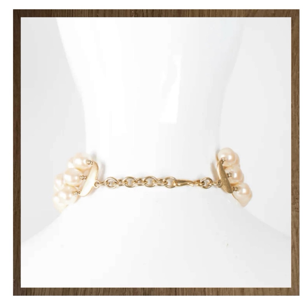 Vintage Monet Triple Strand Pearl Choker - Picture 11 of 13